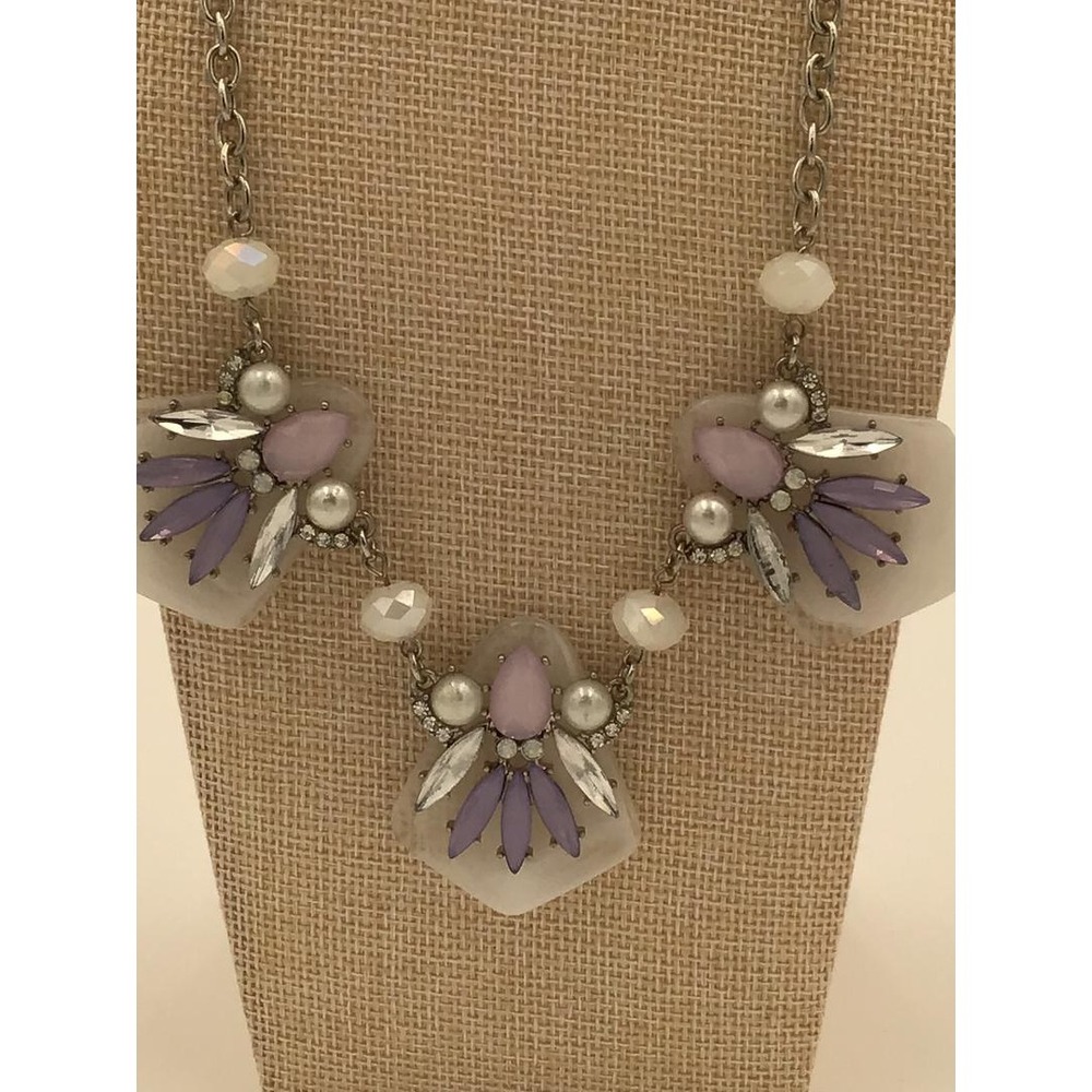 Chunky Silver Tone Lucite Purple Crystal Faux Pearl Statement Collar Necklace